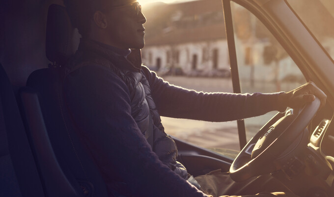 Nijwa-zero-renault-master-e-tech-interieur