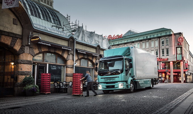 Nijwa-Zero-Volvo-Trucks-FL-Electric-6 Nijwa-Zero-Volvo-Trucks-FL-Electric-6