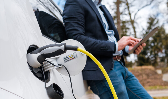 Nijwa Zero opladen van elektrische bestelbus