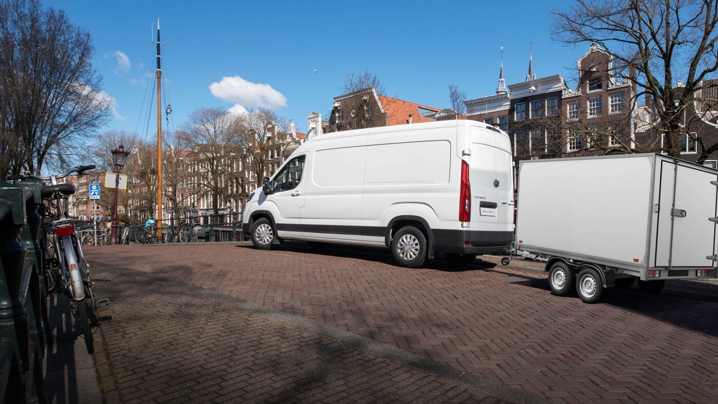 maxus eDeliver 9 met trekhaak